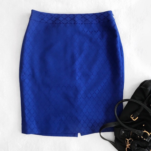 J. Crew Dresses & Skirts - J. Crew Blue Diamond Print Pencil Skirt Size 8